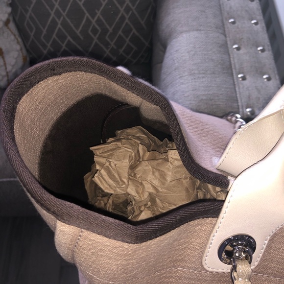 ***SOLD*** CHANEL Beige Canvas Deauville Large Tote Bag - Picture 6 of 16